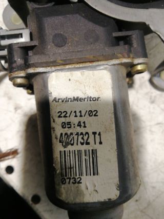 ELEVALUNAS TRASERO DERECHO RENAULT SCENIC II