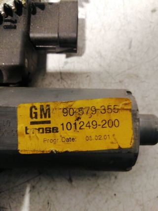 MOTOR ELEVALUNAS DELANTERO IZQUIERDO OPEL ZAFIRA A