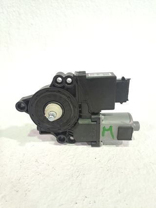 MOTOR ELEVALUNAS DELANTERO IZQUIERDO KIA CEED (5)