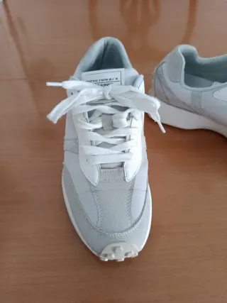 Playeros Corina grises talla 38