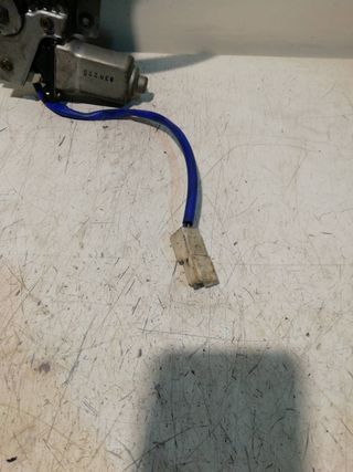 MOTOR ELEVALUNAS DELANTERO DERECHO HYUNDAI MATRIX (FC)