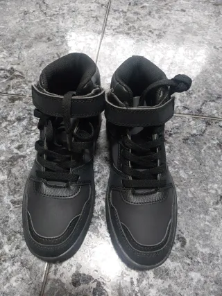 Botas deportivas altas