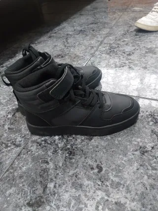 Botas deportivas altas