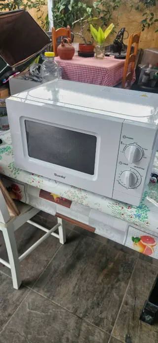 Microondas Bluesky Blanco