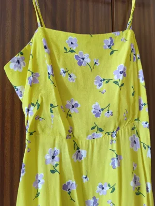 Vestido Zara amarillo floral talla S