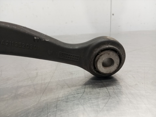 BRAZO SUSPENSION SUPERIOR TRASERO IZQUIERDO MERCE