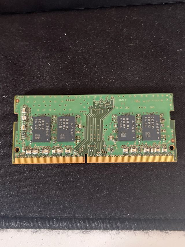 Samsung 8GB DDR4
