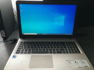 Portátil ASUS X540S Plata y Negro