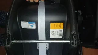 2 Sillas de coche para bebé