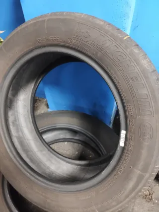 Neumáticos Michelin 205 55 R16 91V
25€ por rueda.