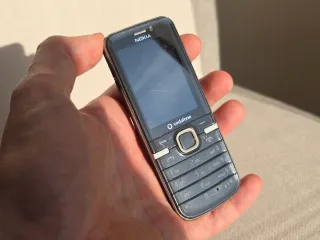 Nokia 6730c funzionante - senza caricabatterie