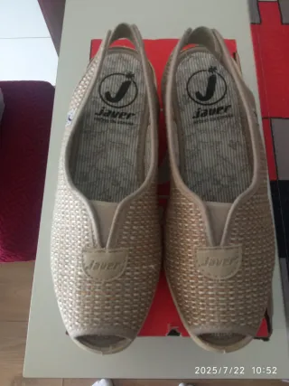 Javer Zapatos Mujer Beige y Dorado