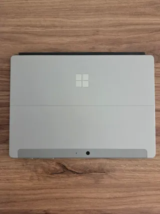 Surface Go 4 con teclado