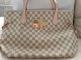 Bolso LV Damero con su bolsa envoltoria