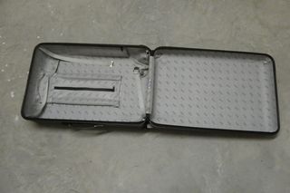 Maleta de viaje Rimowa Negra