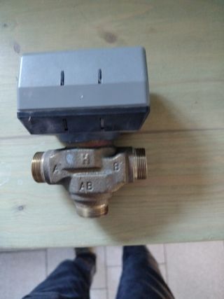 Attuatore Honeywell UC8010 Valvola 3 vie