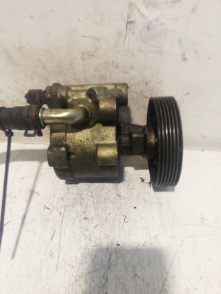 BOMBA DIRECCION RENAULT MEGANE I CLASSIC (LA0) (2)