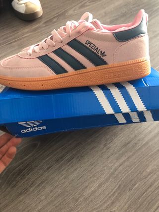 Adidas Spezial Rosa y Verde Azulado