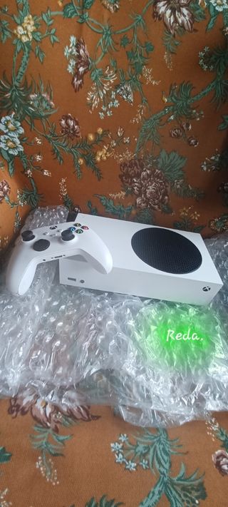 Xbox Series S 500 GB bianca - in perfette condizioni 