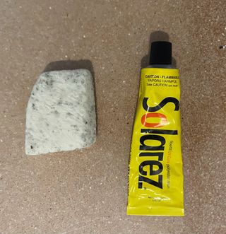 ¡GANGA! Tabla surf 6’4” + funda y kit Solarez +...