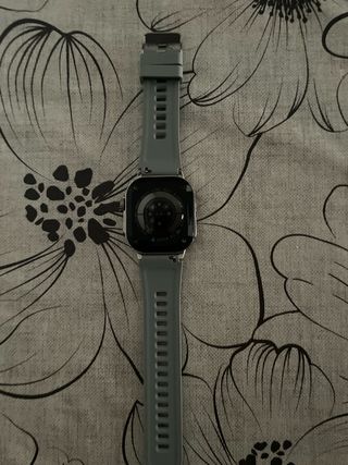 Smartwatch Gris