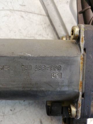 ELEVALUNAS TRASERO DERECHO CITROEN XSARA COUPE