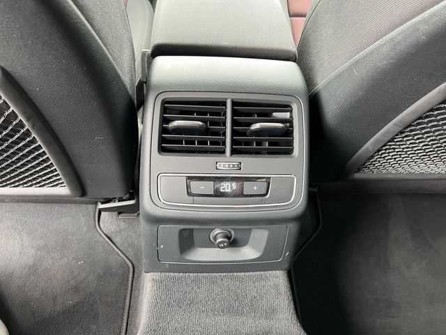 Audi A4  S line 35 TFSI S tronic 