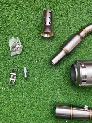 Escape Completo Yamaha MT 125 XSR y YZF R125