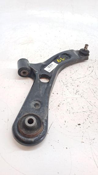 BRAZO SUSPENSION INFERIOR DELANTERO DERECHO SUZUKI SWIFT III