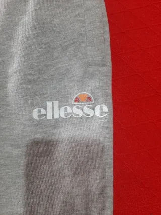 Chándal Ellesse gris chico