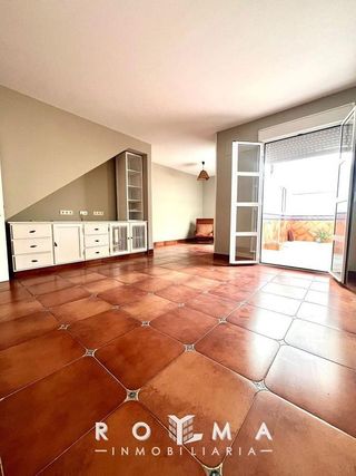 Casa adosada en venta en Centro - Doña Mercedes en Dos Hermanas