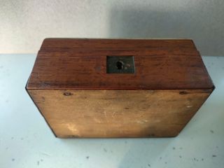 Antico portagioie con mosaico pietre dure