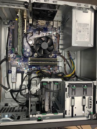 Workstation Gamer HP Z240 Negra