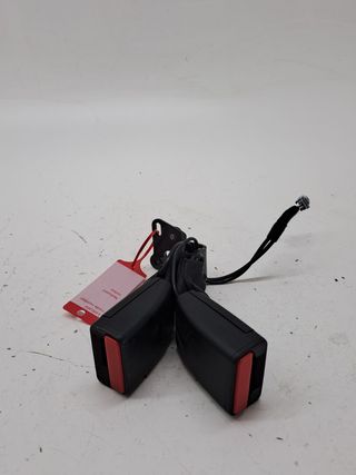 ENGANCHE CINTURON RENAULT ZOE (2)