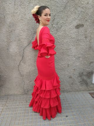 Vestido de flamenca rojo volantes