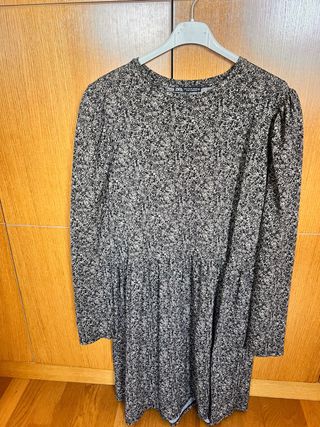 Vestido Zara estampado floral manga larga