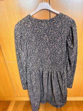 Vestido Zara estampado floral manga larga