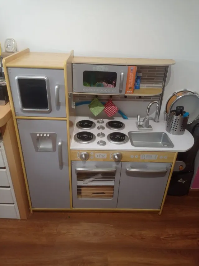 Cocina de Juguete de Madera con complementos