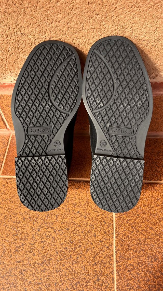 Botas Robusta Gore-Tex Negras UNISEX