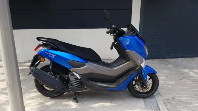 Yamaha N-MAX 125 Azul