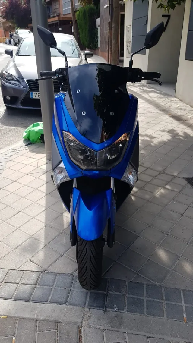 Yamaha N-MAX 125 Azul