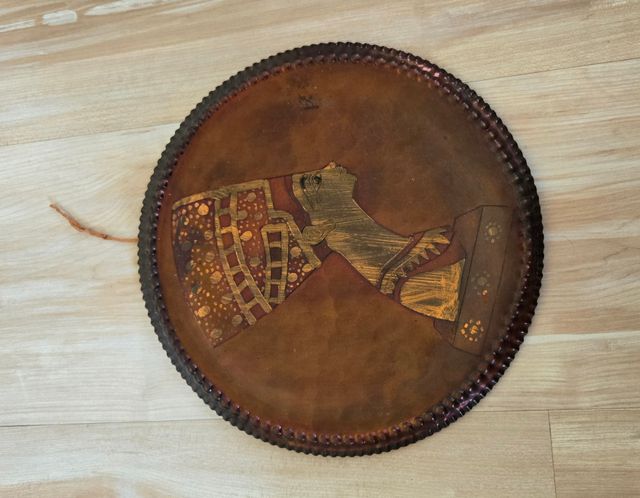Plato Decorativo Latón Egipcio Nefertiti