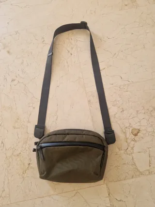 Alpaka Flight Sling 1L