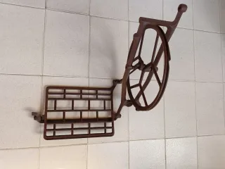 Pedal y Volante Máquina Coser Antigua