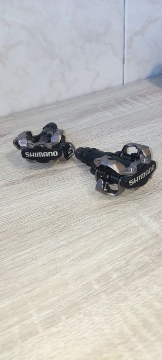Pedales Shimano M520