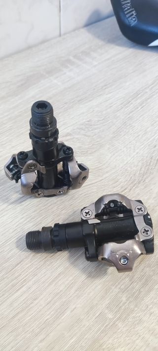 Pedales Shimano M520