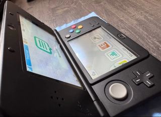 Nintendo 3DS Negra Doble IPS + Juegos 