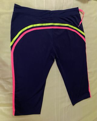 Mallas deportivas azul con detalles