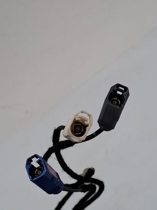 BASE DE ANTENA FIAT 500 L (330)