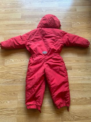 Mono de esquí para niñ@s rojo. Talla 3 años